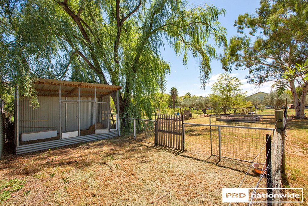 7 Duncan Street WOOLOMIN 21