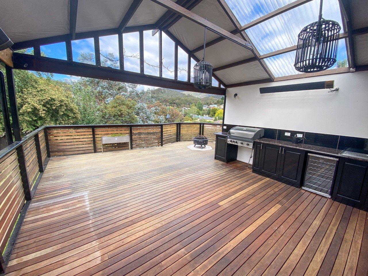 7 Dundas Court LENAH VALLEY 14