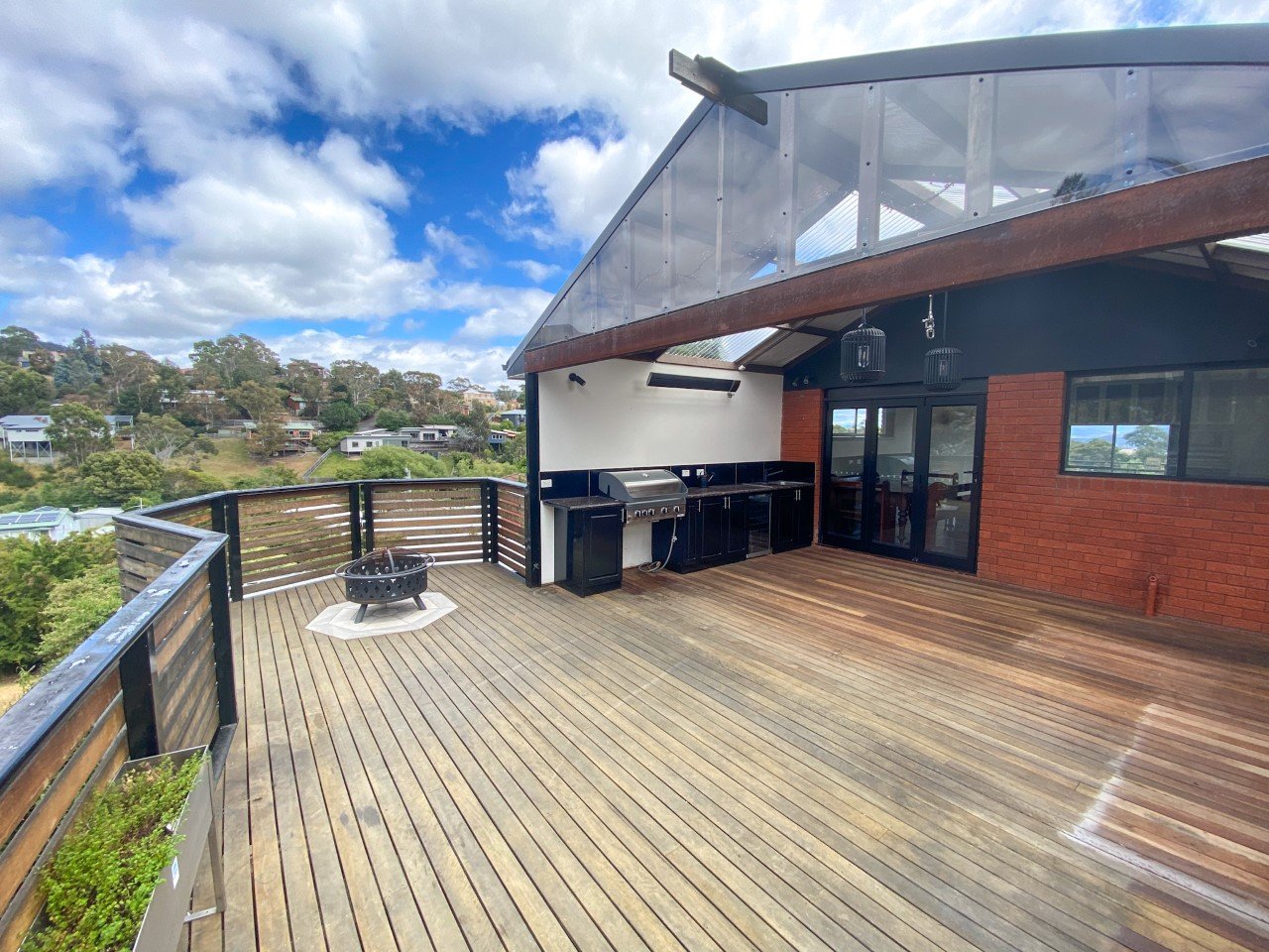 7 Dundas Court LENAH VALLEY 15
