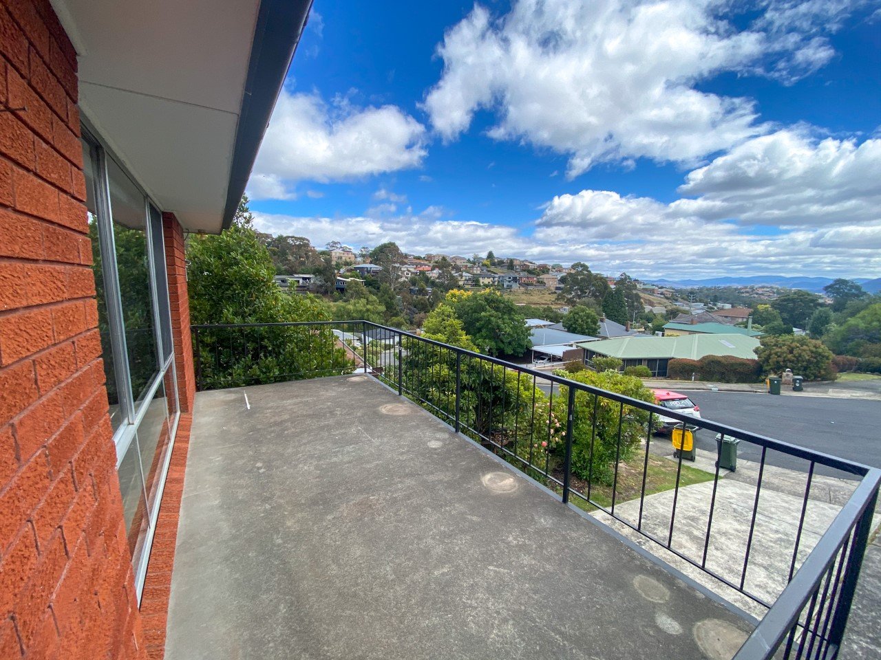 7 Dundas Court LENAH VALLEY 16