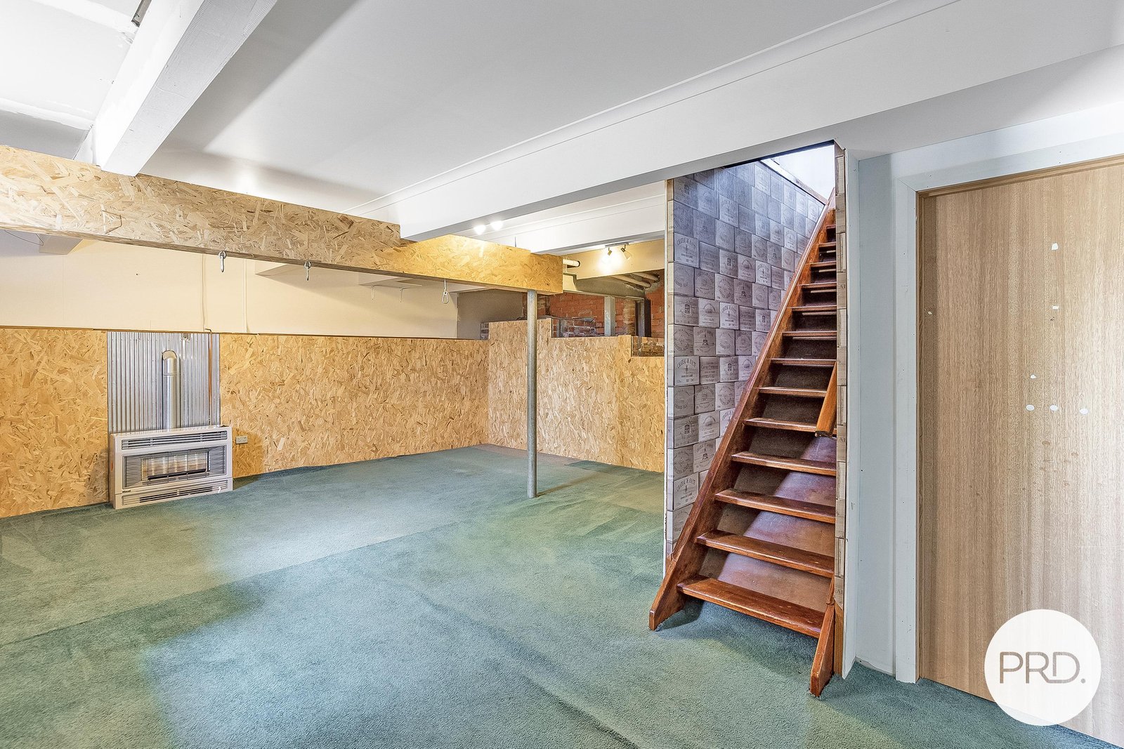 7 Dundas Court LENAH VALLEY 8