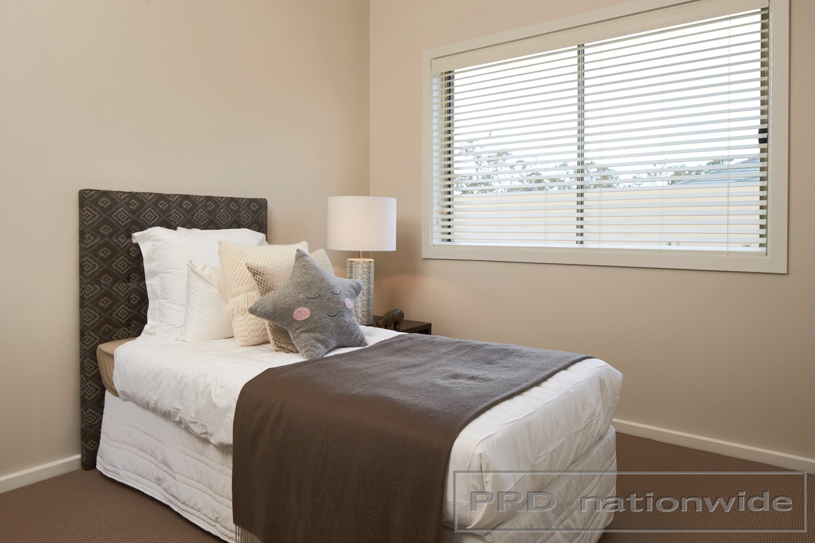 7 Dunnett Avenue NORTH ROTHBURY 23