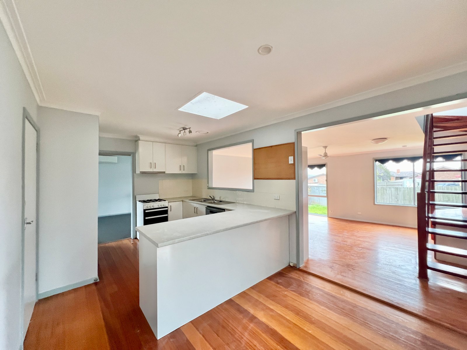Gallery: 7 Dunsford Drive