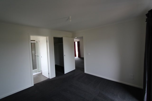 7 Eastview Court SEBASTOPOL 5