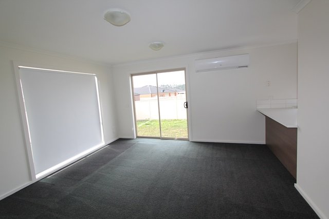 7 Eastview Court SEBASTOPOL 16