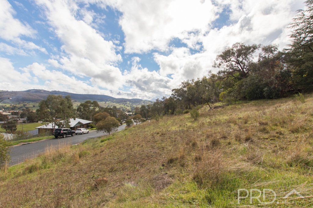 7 Eberlin Place TUMUT 4