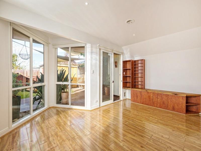 Gallery: 7 Edward Street