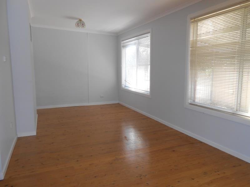 7 Edward Street TAMWORTH 5