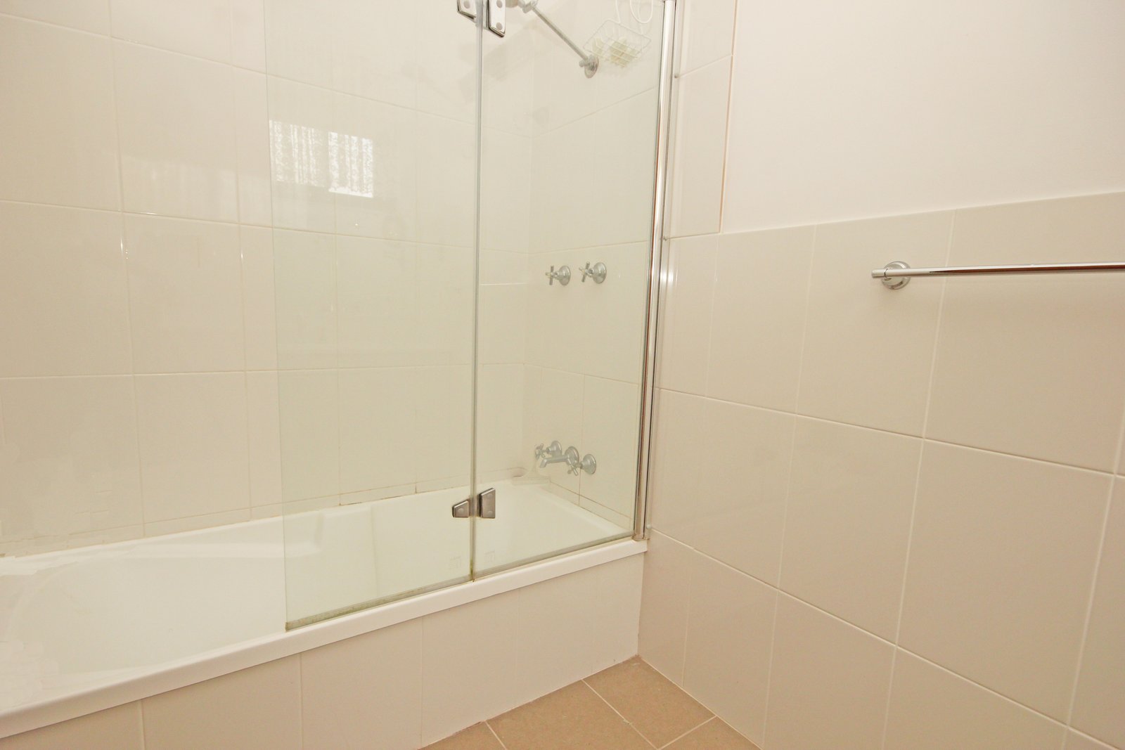 7 Egret Place LAKEWOOD 8