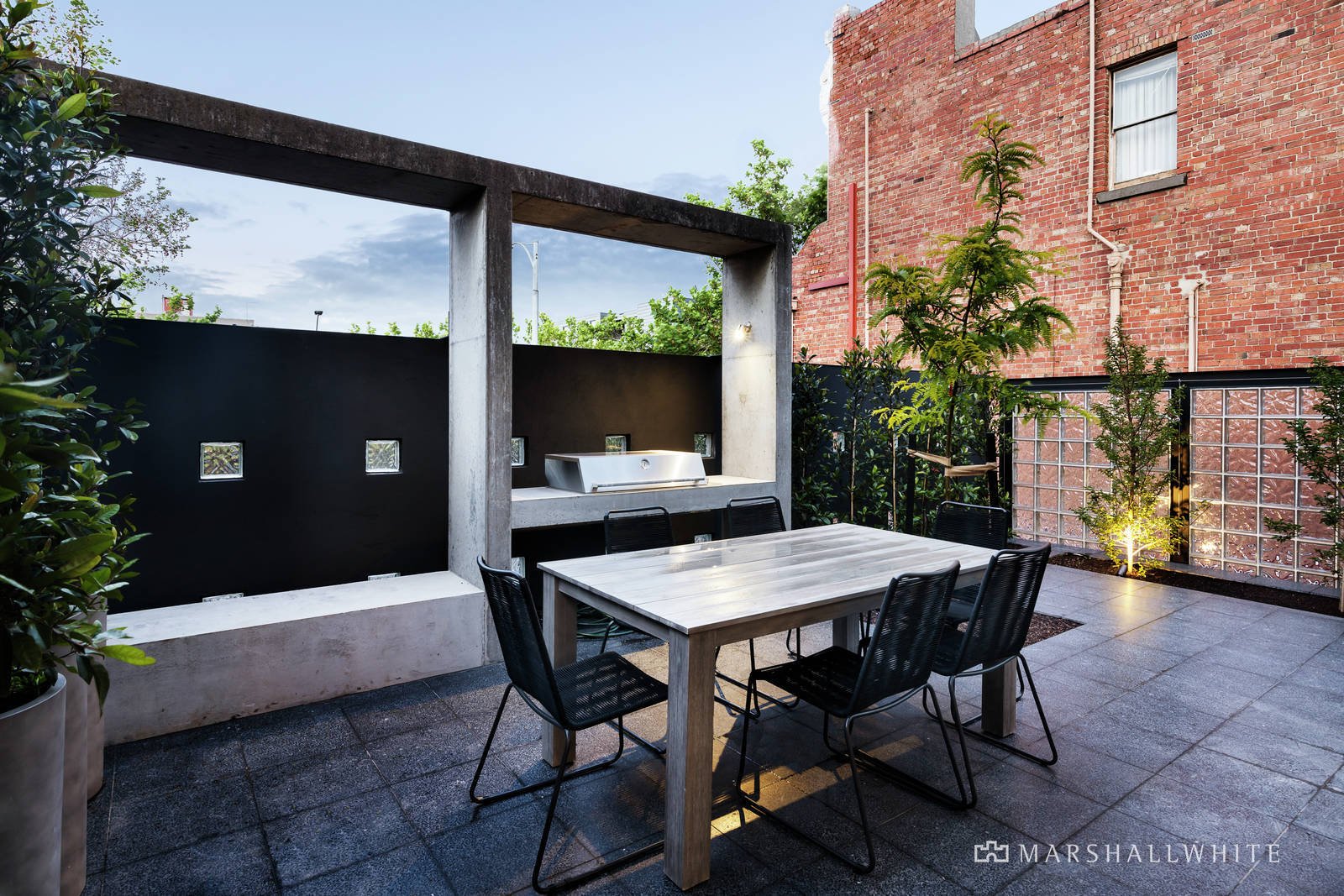 7 Elm Tree Place, Carlton, VIC