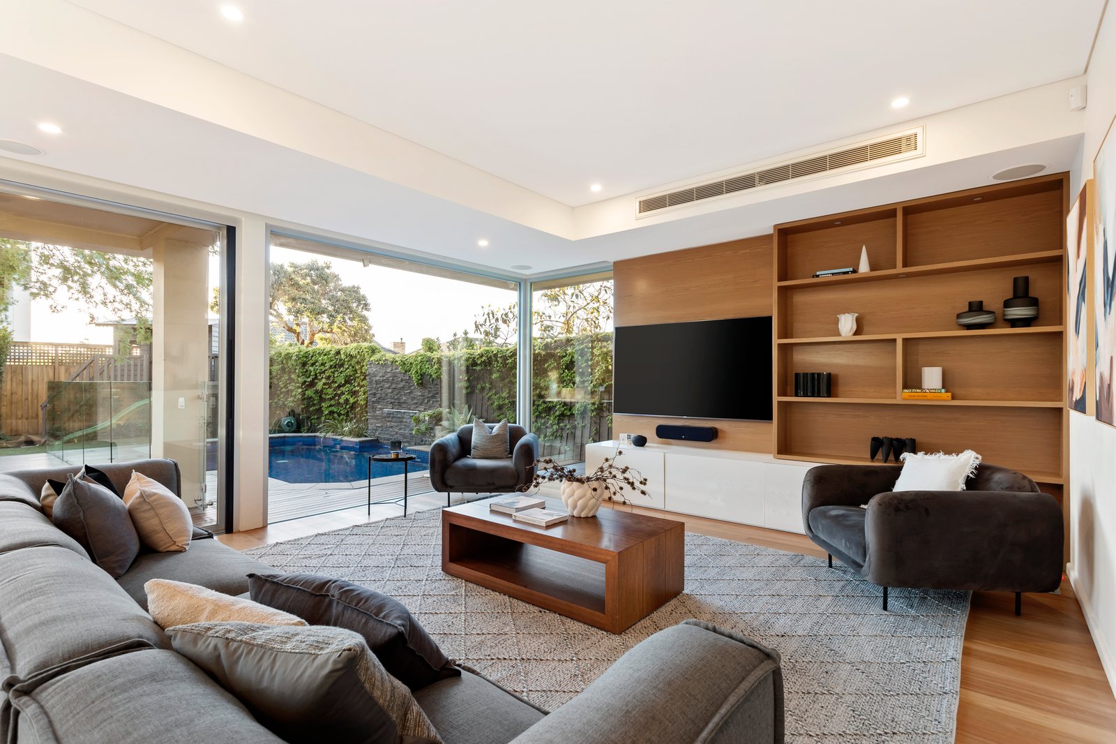 Real Estate and Property in 7 Esperance Avenue, Brighton, VIC