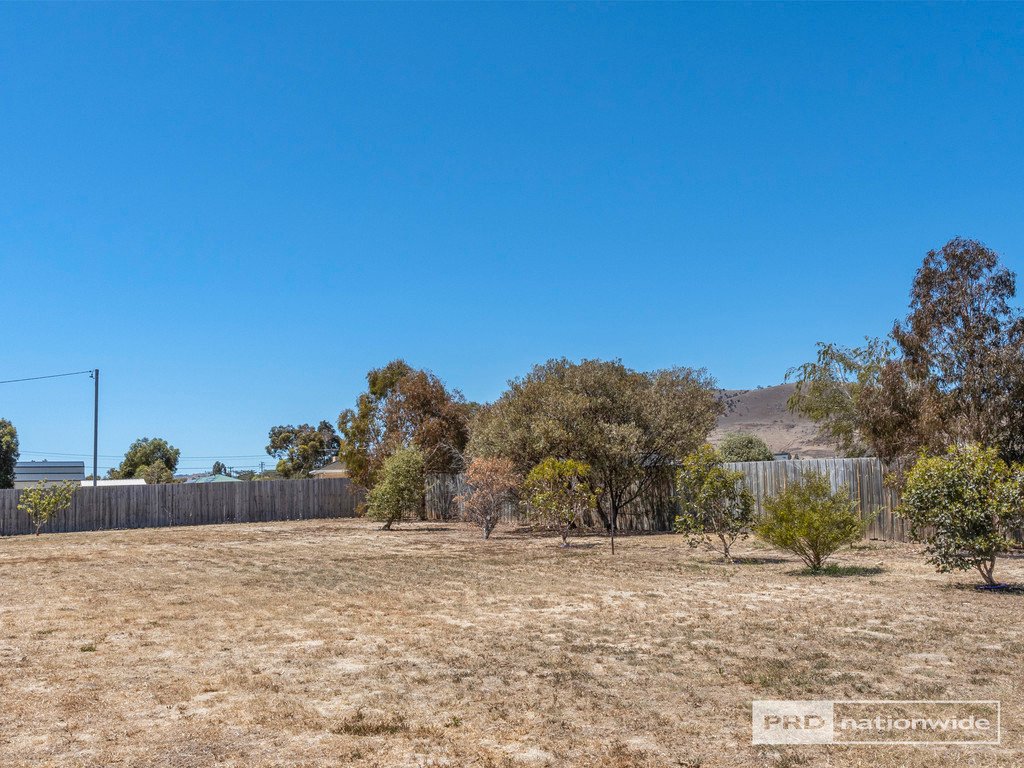 7 Ethan Court BRIGHTON 24