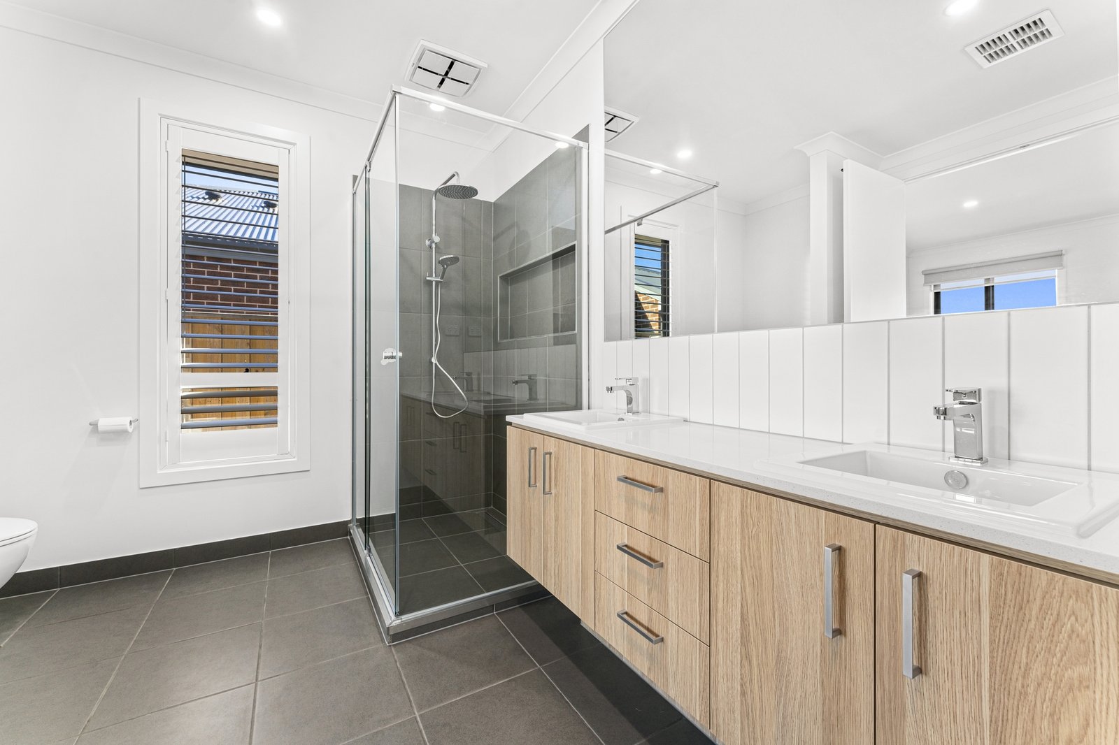 Real Estate and Property in 7 Eugenie Drive, New Gisborne, VIC