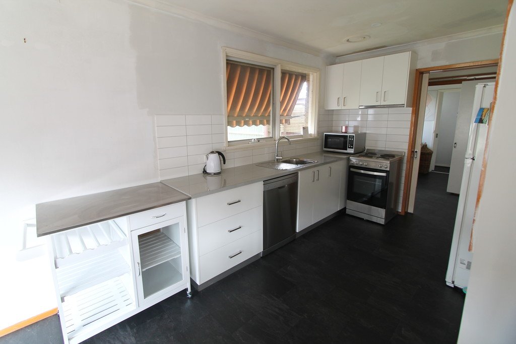 7 Eustace Street WENDOUREE 4