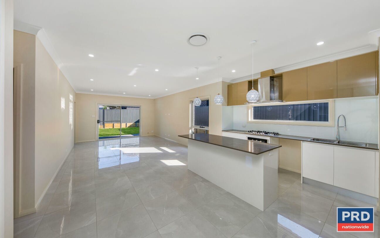 7 Everlasting Street DENHAM COURT 2