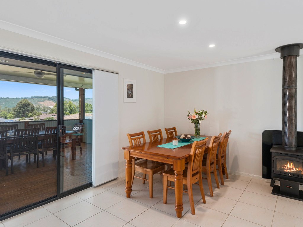 7 Ewings Close COFFS HARBOUR 6