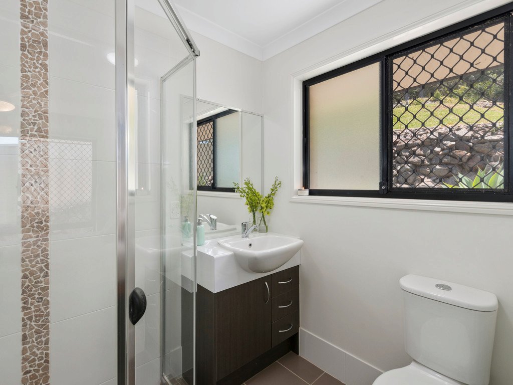 7 Ewings Close COFFS HARBOUR 9