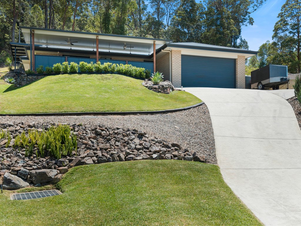 7 Ewings Close COFFS HARBOUR 18