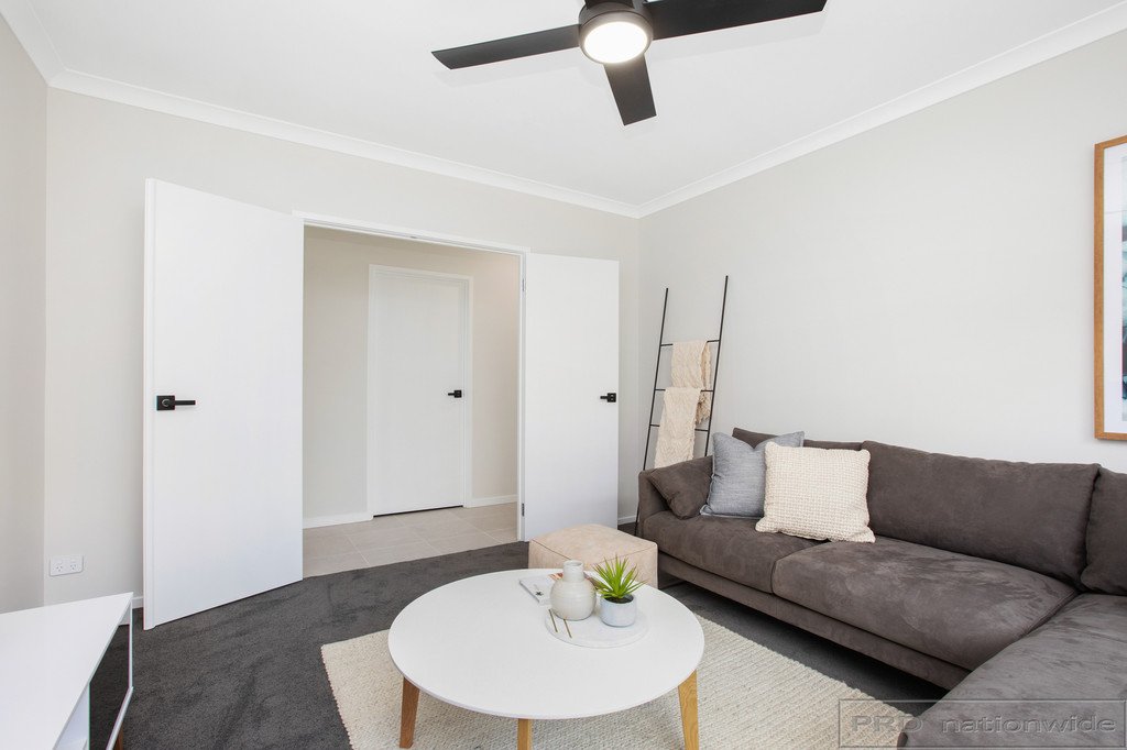 7 Fairway Street RUTHERFORD 12