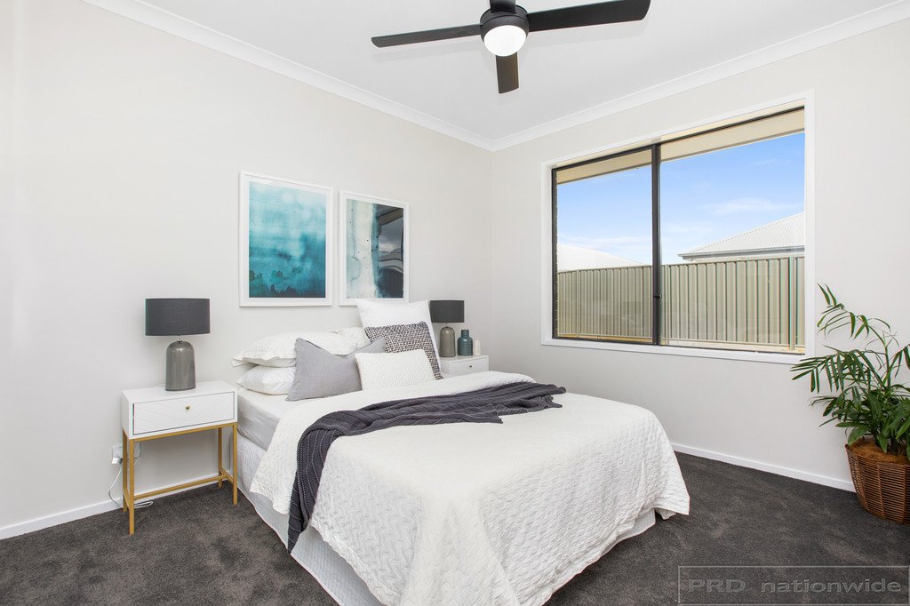 7 Fairway Street RUTHERFORD 16
