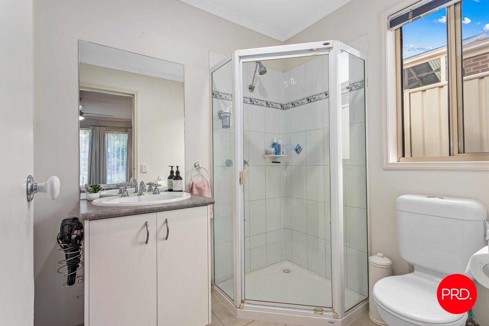 7 Falcon Drive CALIFORNIA GULLY 6