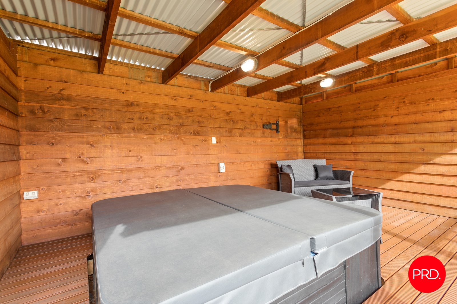 7 Falcon Drive CALIFORNIA GULLY 14