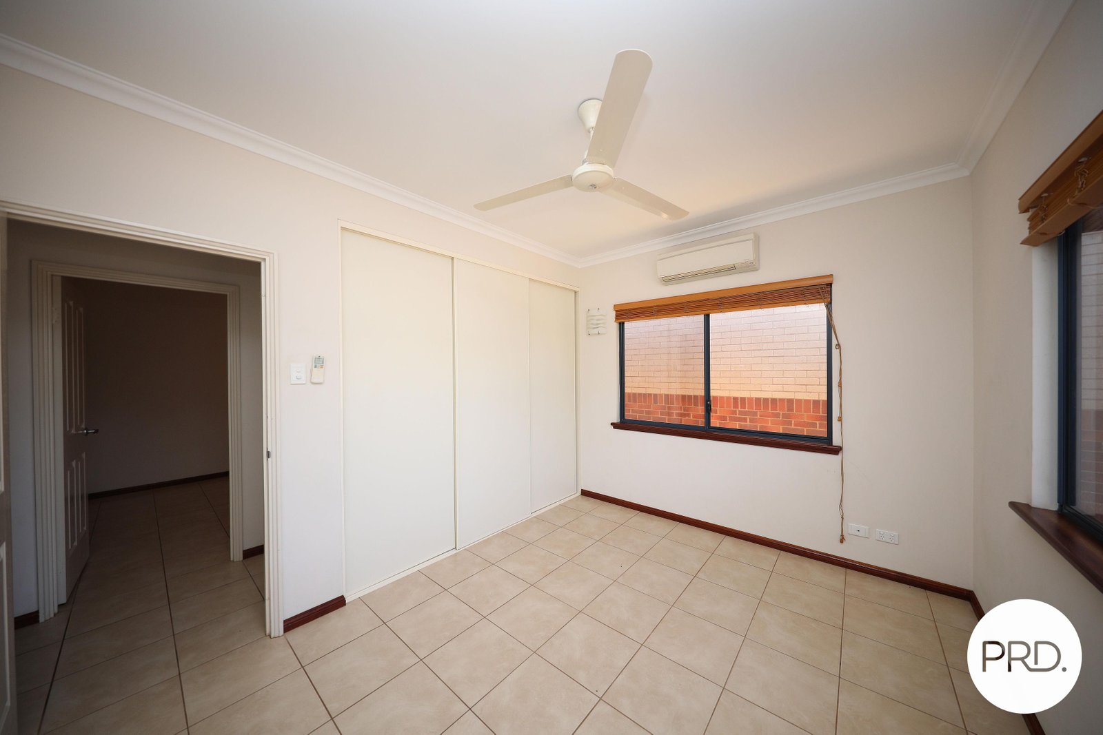7 Fantail Bend NICKOL 6