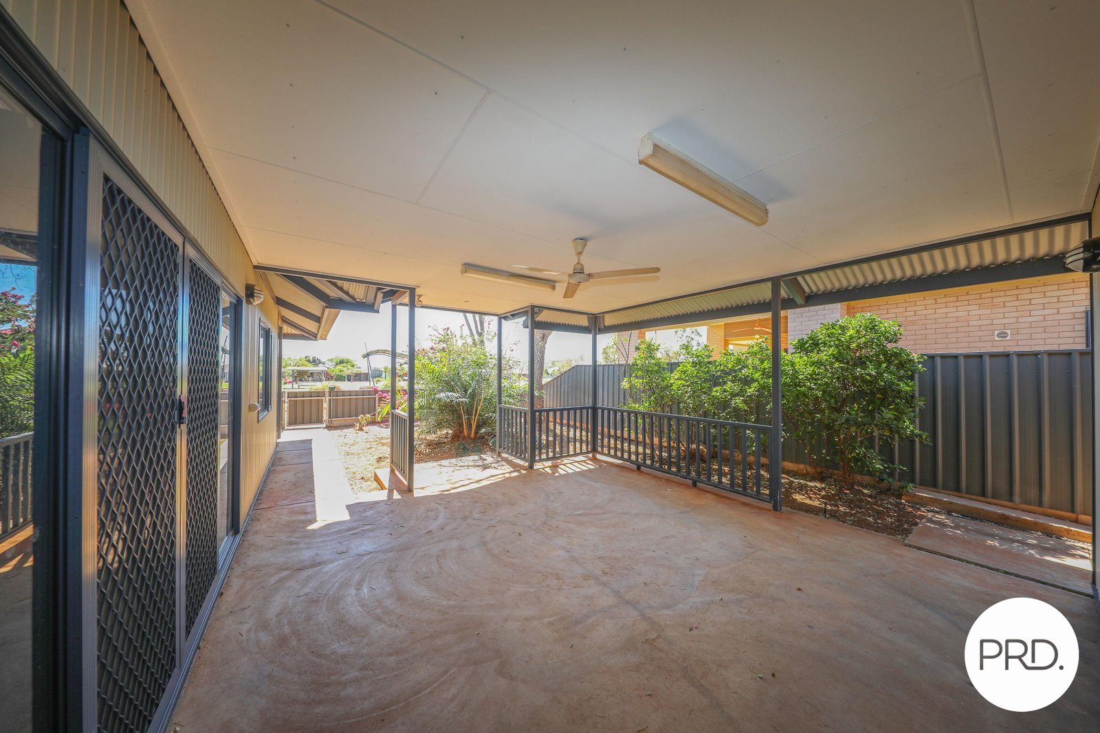 7 Fantail Bend NICKOL 9