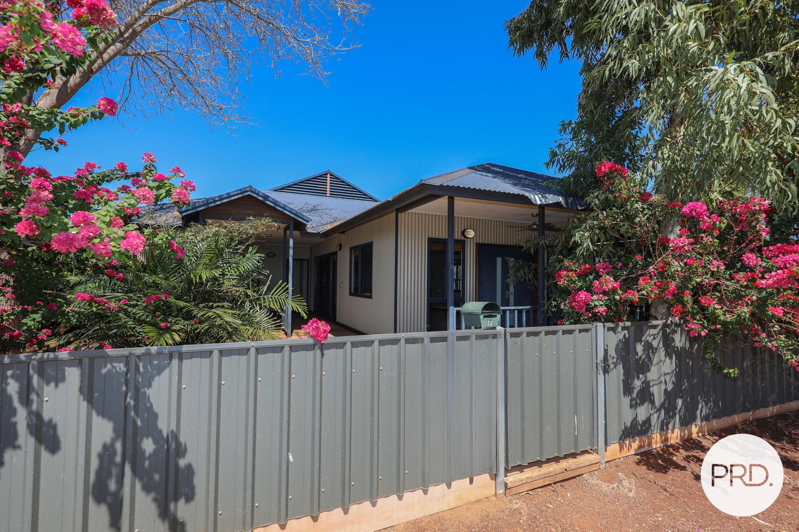 7 Fantail Bend NICKOL 10