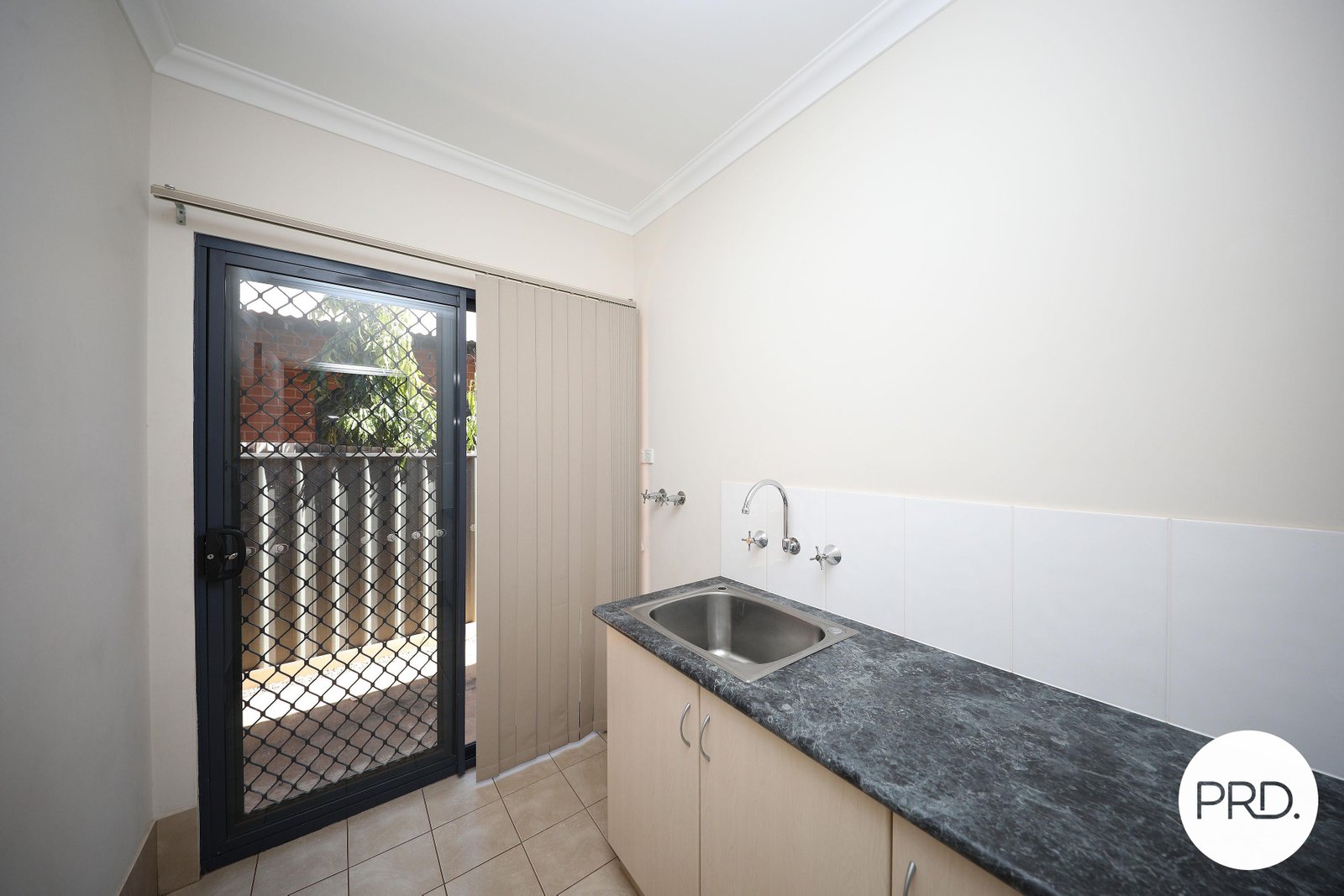 7 Fantail Bend NICKOL 13