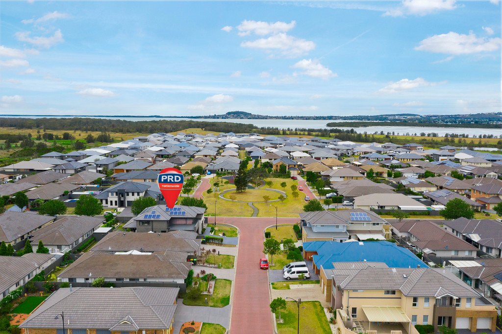 7 Farmhouse Lane HAYWARDS BAY 11