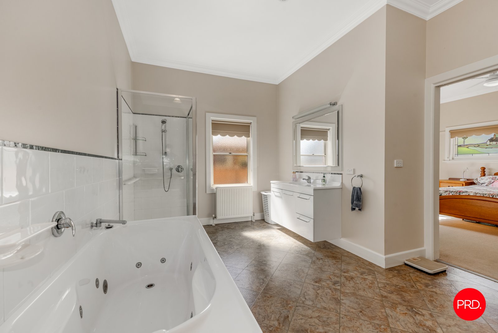 7 Ferguson Street KYNETON 9