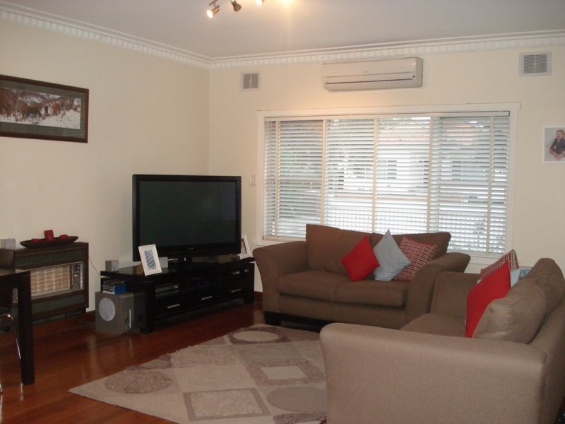 Gallery: 7 Finlay Street