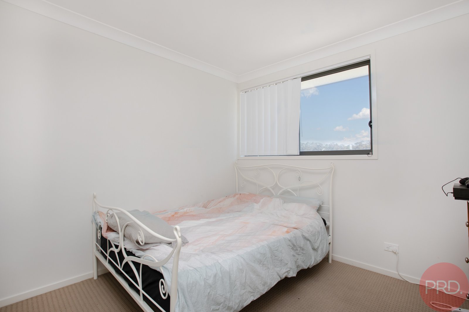 7 Firetail Street THORNTON 8