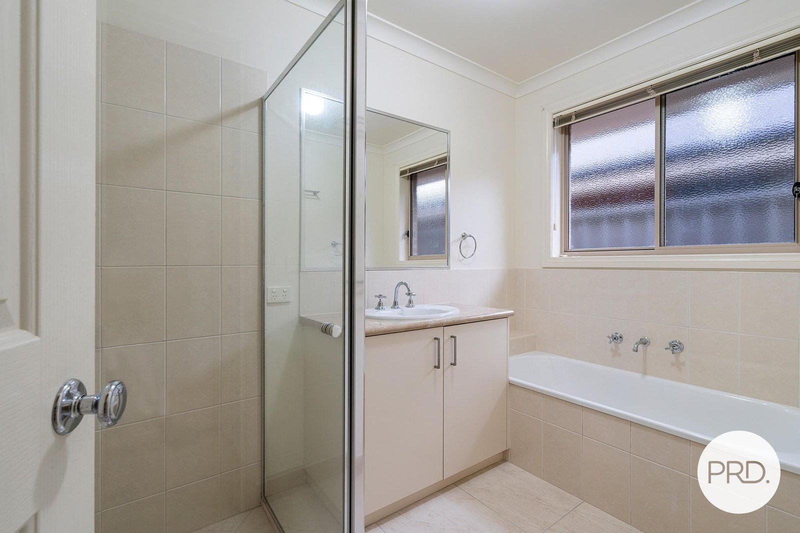 7 Firetail Street THURGOONA 11