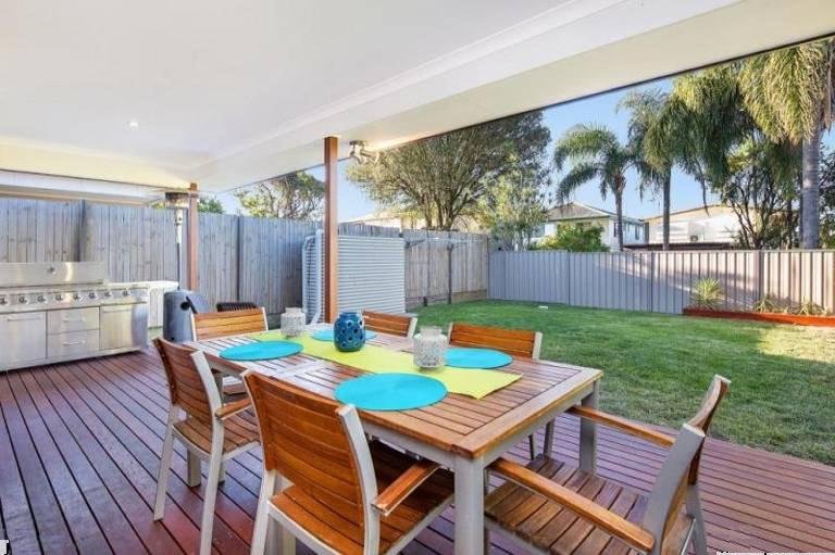 7 First Street VIRGINIA 8