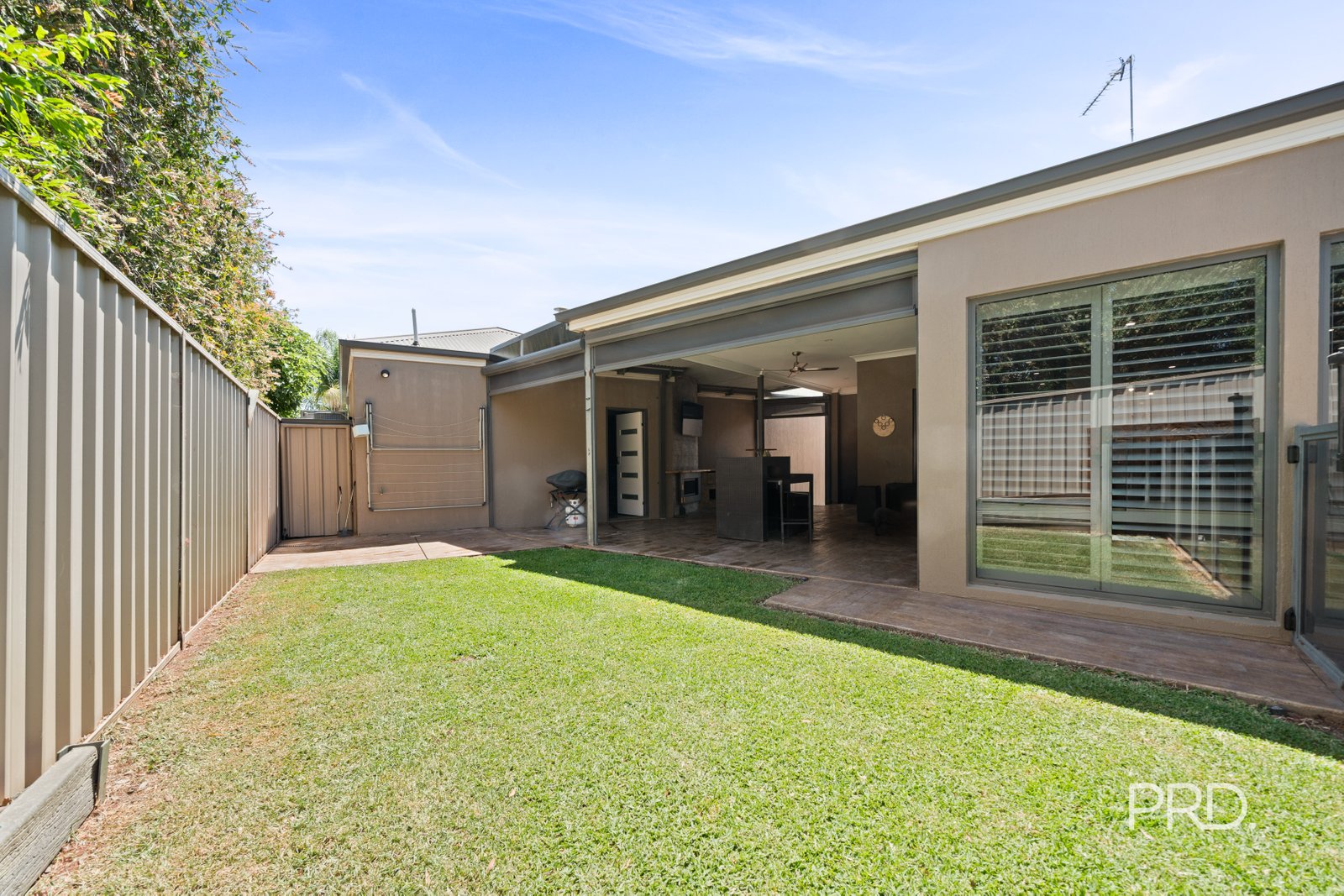 7 Fisher Place LLOYD 27