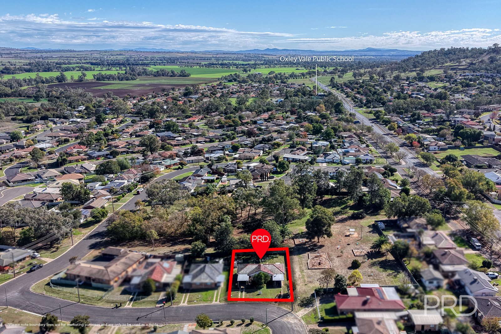 7 Fisher Road TAMWORTH 27
