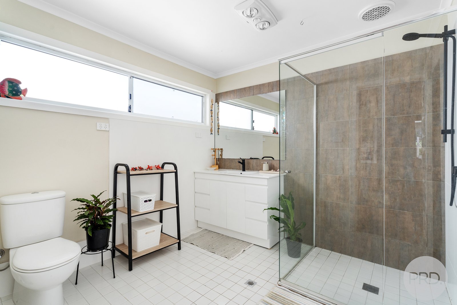 7 Foreshore Drive SALAMANDER BAY 17