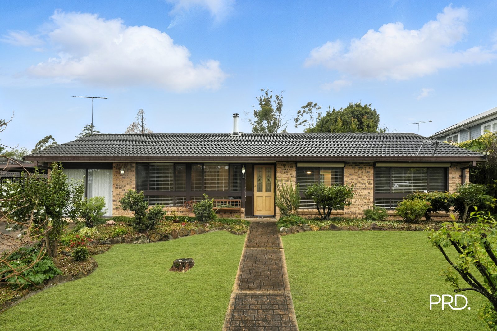 7 Forest Glen Road Woodford 1