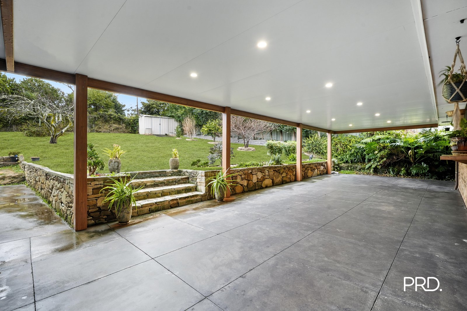 7 Forest Glen Road Woodford 10