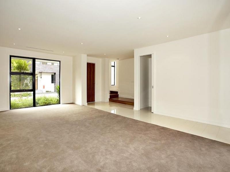 Gallery: 7 Foundry Way