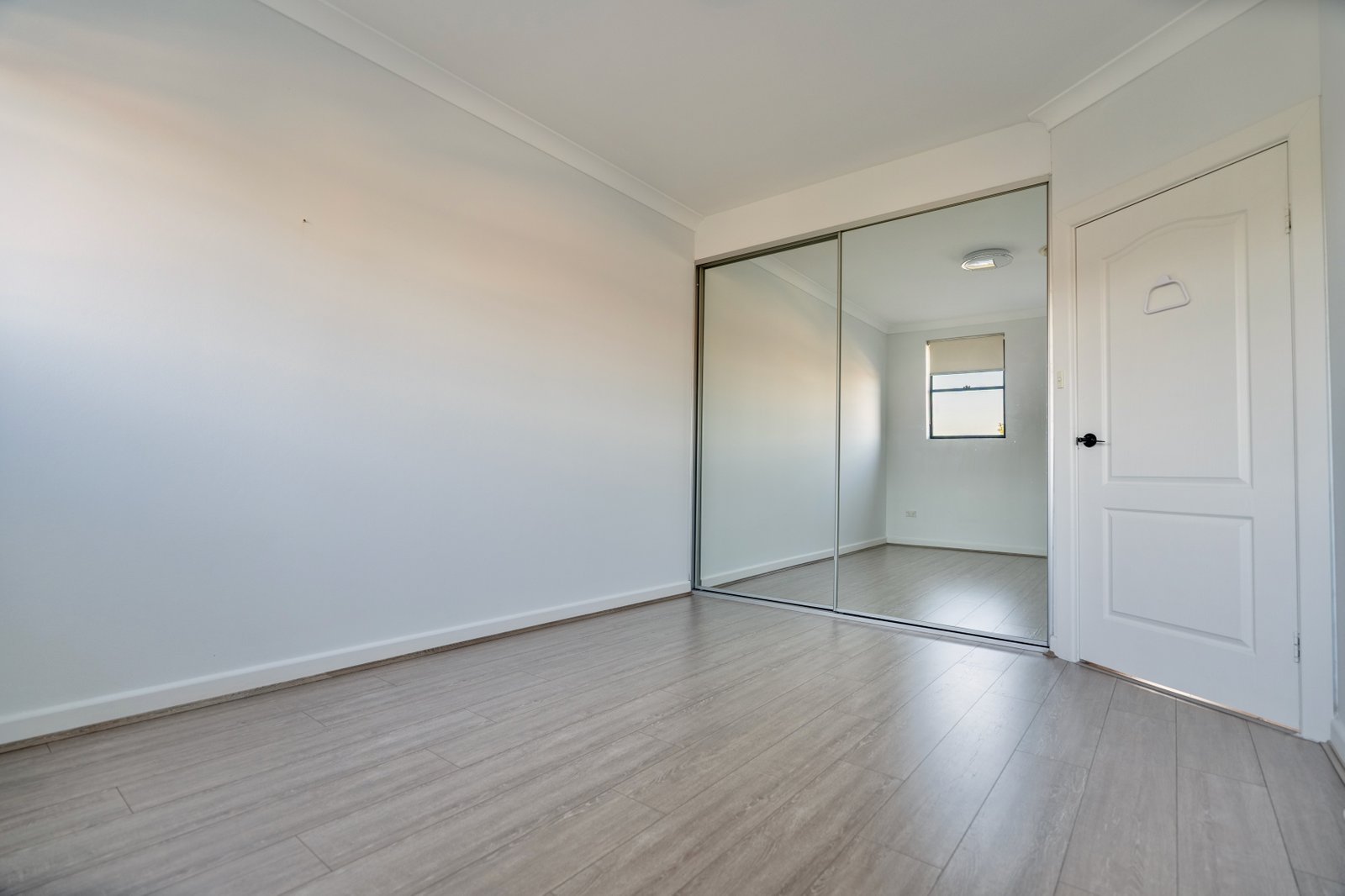 7 Frederick Ave  BEVERLY HILLS 6