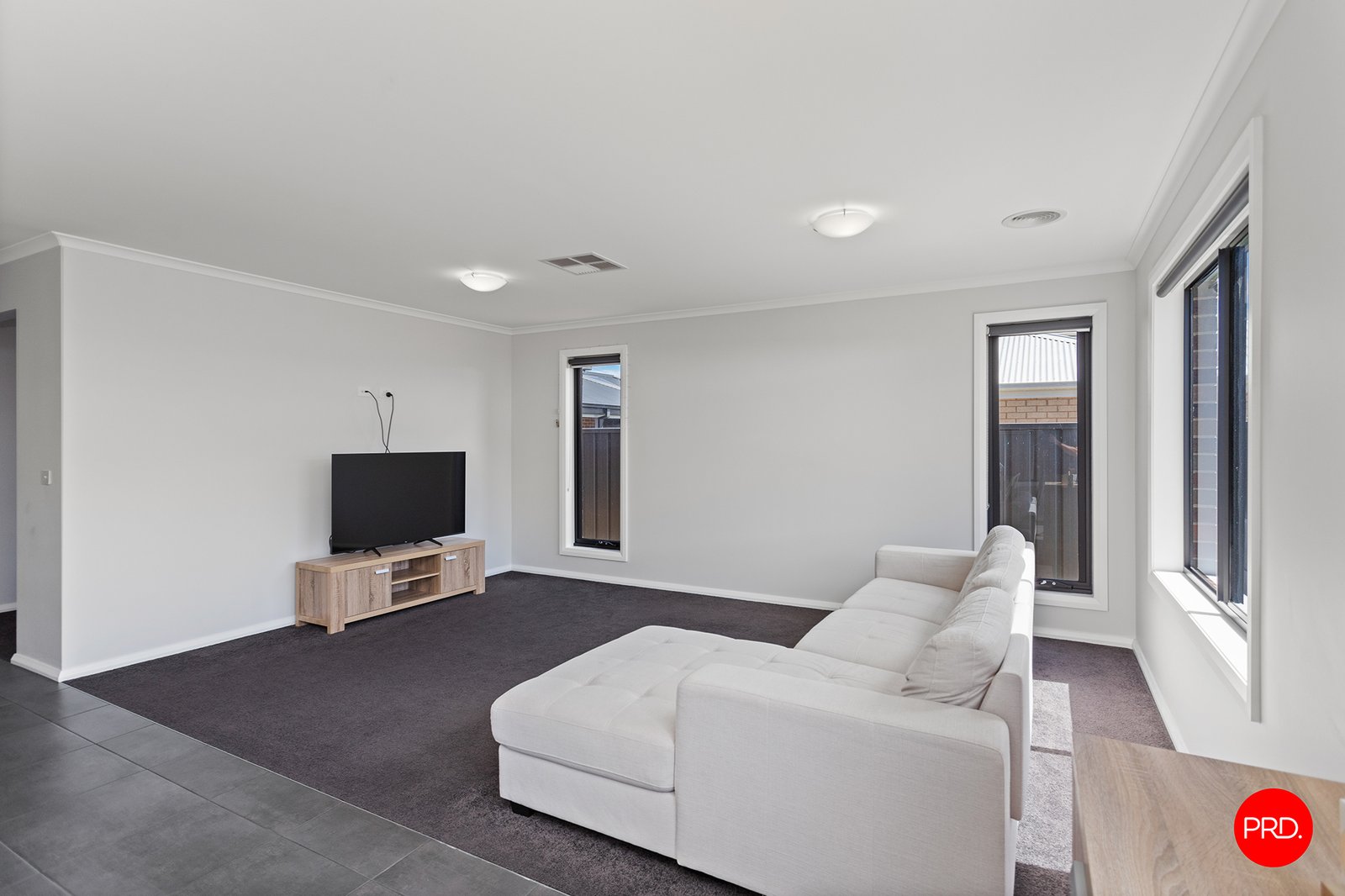 7 Friswell Avenue FLORA HILL 5