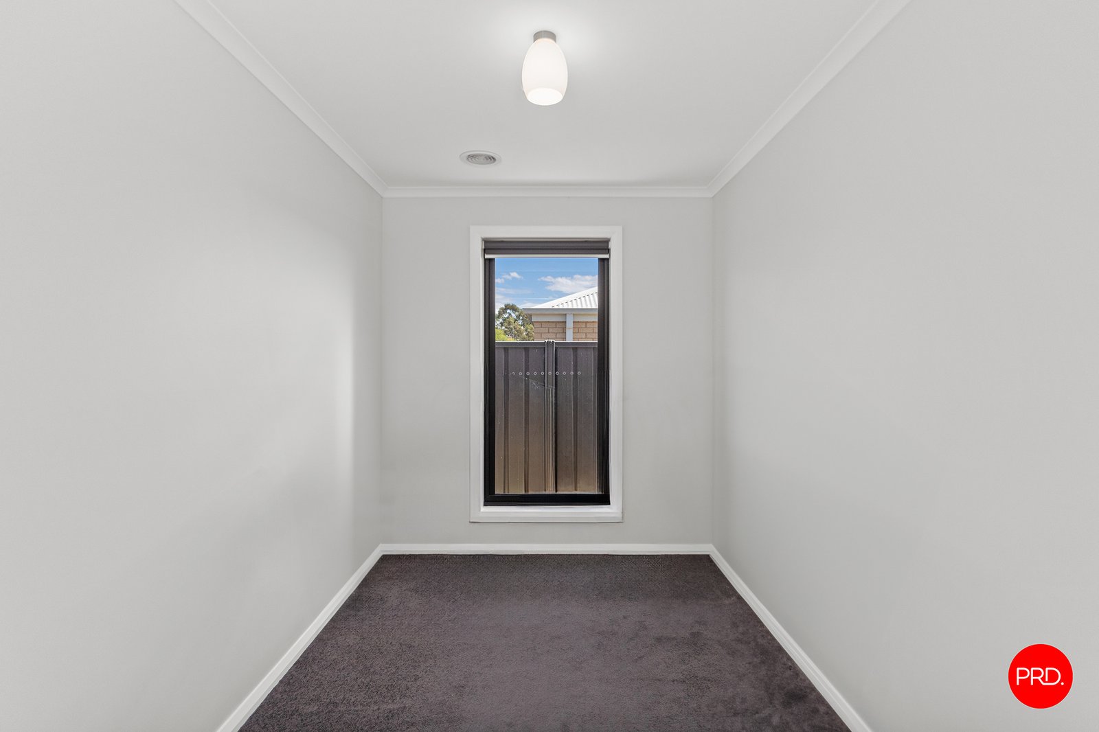 7 Friswell Avenue FLORA HILL 16