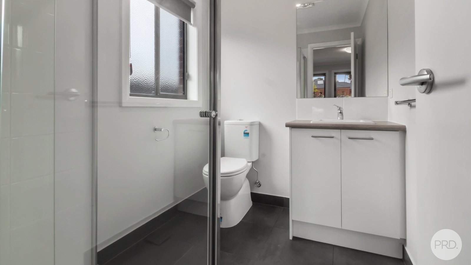 7 Friswell Avenue FLORA HILL 9