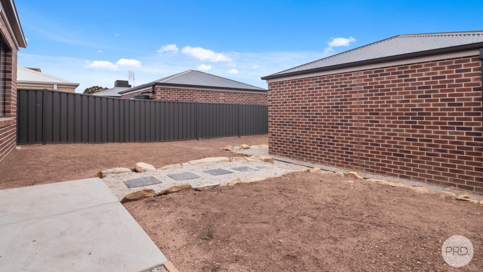 7 Friswell Avenue FLORA HILL 13