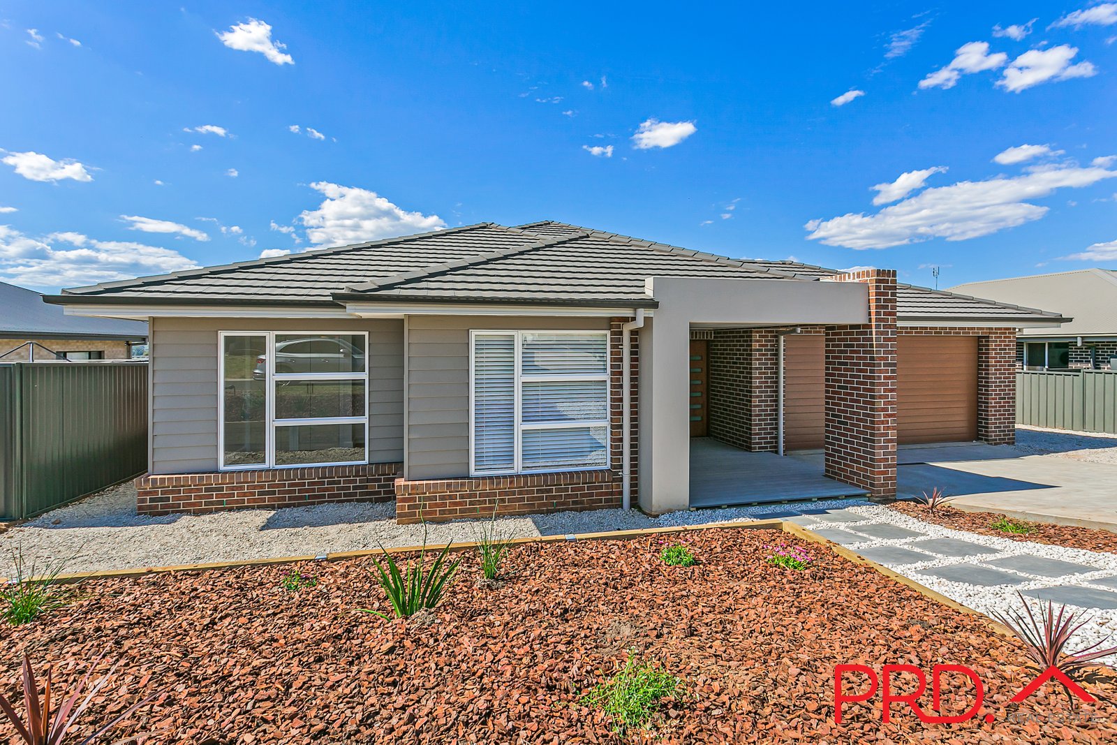 7 Galah Drive TAMWORTH 2