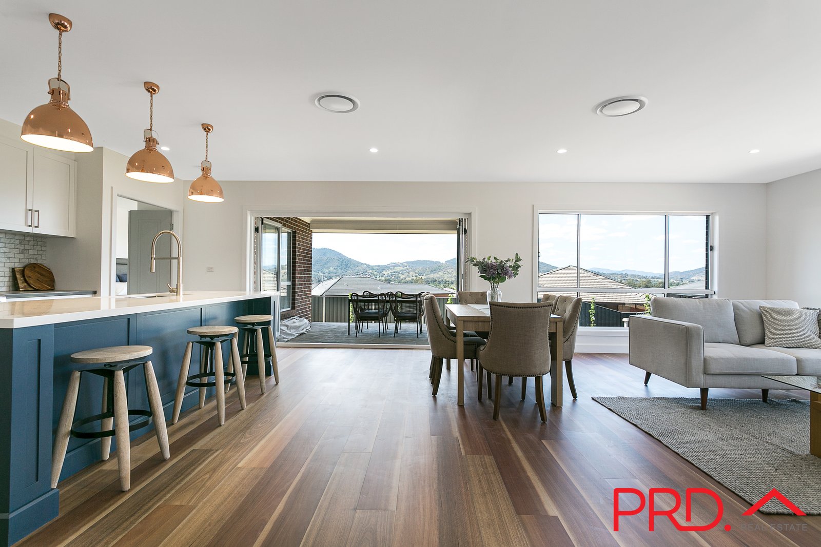 7 Galah Drive TAMWORTH 9