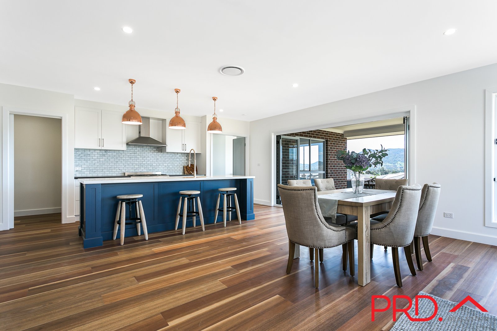 7 Galah Drive TAMWORTH 13